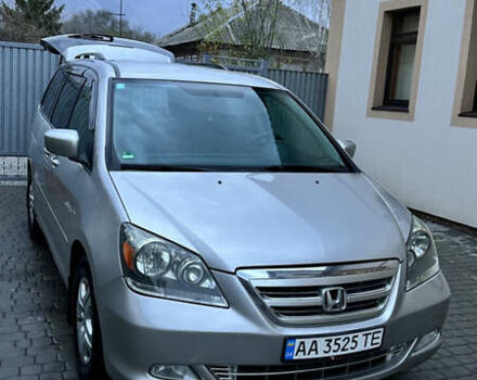 Серый Хонда Одиссей, объемом двигателя 3.47 л и пробегом 257 тыс. км за 5999 $, фото 1 на Automoto.ua