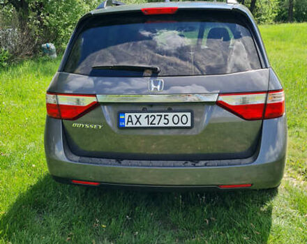 Серый Хонда Одиссей, объемом двигателя 3.47 л и пробегом 301 тыс. км за 11850 $, фото 5 на Automoto.ua