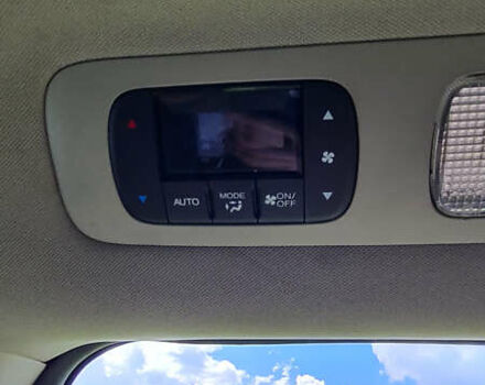 Серый Хонда Одиссей, объемом двигателя 3.47 л и пробегом 301 тыс. км за 11850 $, фото 16 на Automoto.ua