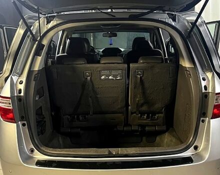 Сірий Хонда Одіссей, об'ємом двигуна 3.5 л та пробігом 115 тис. км за 15000 $, фото 5 на Automoto.ua