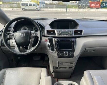 Хонда Одиссей 2013 в Киеве на Automoto.ua Серый Хонда Одиссей, объемом двигателя 3.47 л и пробегом 270 тыс. км за 16500 $, фото 10 на Automoto.ua