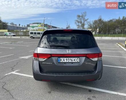 Хонда Одиссей 2013 в Киеве на Automoto.ua Серый Хонда Одиссей, объемом двигателя 3.47 л и пробегом 270 тыс. км за 16500 $, фото 3 на Automoto.ua