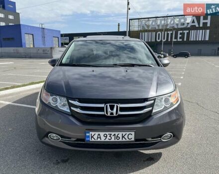 Хонда Одиссей 2013 в Киеве на Automoto.ua Серый Хонда Одиссей, объемом двигателя 3.47 л и пробегом 270 тыс. км за 16500 $, фото 7 на Automoto.ua