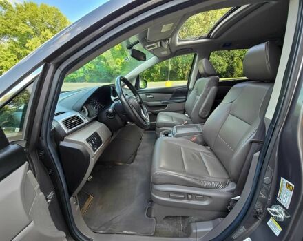 Серый Хонда Одиссей, объемом двигателя 3.5 л и пробегом 90 тыс. км за 5300 $, фото 8 на Automoto.ua