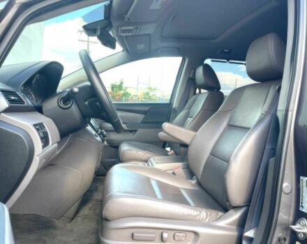 Сірий Хонда Одіссей, об'ємом двигуна 3.5 л та пробігом 73 тис. км за 15500 $, фото 10 на Automoto.ua