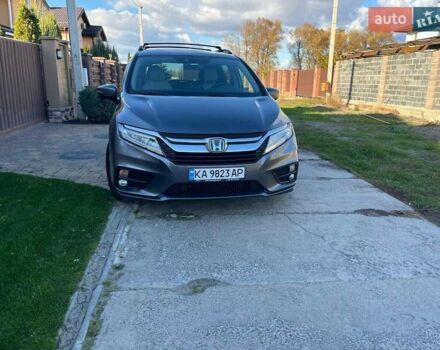 Серый Хонда Одиссей, объемом двигателя 3.47 л и пробегом 175 тыс. км за 23500 $, фото 2 на Automoto.ua