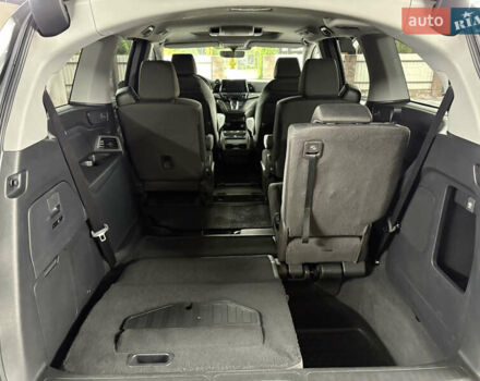 Серый Хонда Одиссей, объемом двигателя 3.47 л и пробегом 191 тыс. км за 19500 $, фото 11 на Automoto.ua