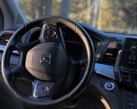 Серый Хонда Одиссей, объемом двигателя 3.47 л и пробегом 117 тыс. км за 22500 $, фото 15 на Automoto.ua