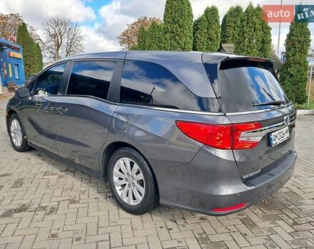 Серый Хонда Одиссей, объемом двигателя 3.47 л и пробегом 32 тыс. км за 25000 $, фото 6 на Automoto.ua