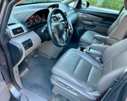 Серый Хонда Одиссей, объемом двигателя 3.5 л и пробегом 80 тыс. км за 14500 $, фото 6 на Automoto.ua