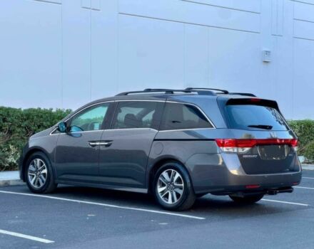 Серый Хонда Одиссей, объемом двигателя 3.5 л и пробегом 80 тыс. км за 14500 $, фото 3 на Automoto.ua