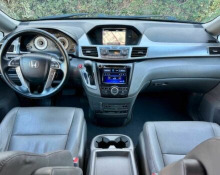 Серый Хонда Одиссей, объемом двигателя 3.5 л и пробегом 80 тыс. км за 14500 $, фото 7 на Automoto.ua