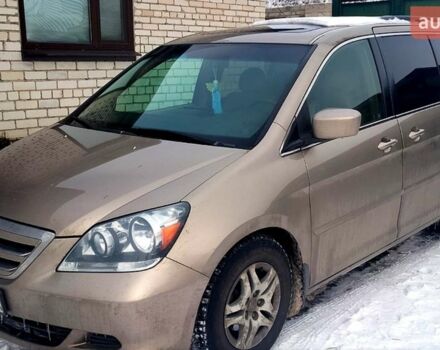 Серый Хонда Одиссей, объемом двигателя 3.5 л и пробегом 230 тыс. км за 6000 $, фото 1 на Automoto.ua