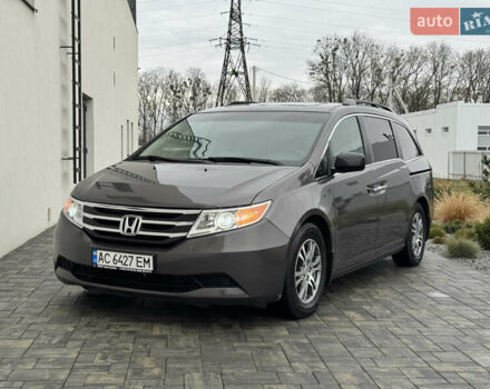 Серый Хонда Одиссей, объемом двигателя 3.5 л и пробегом 184 тыс. км за 13399 $, фото 1 на Automoto.ua