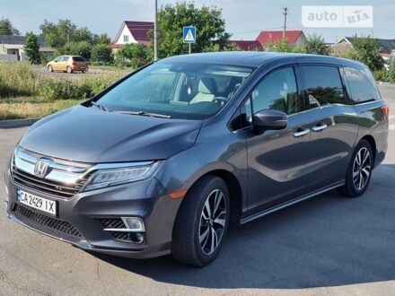 Хонда Одіссей 2017 у Умани на Automoto.ua Сірий Хонда Одіссей, об'ємом двигуна 3.5 л та пробігом 110 тис. км за 32500 $, фото 1 на Automoto.ua