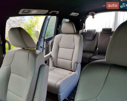 Синий Хонда Одиссей, объемом двигателя 3.47 л и пробегом 335 тыс. км за 15700 $, фото 11 на Automoto.ua