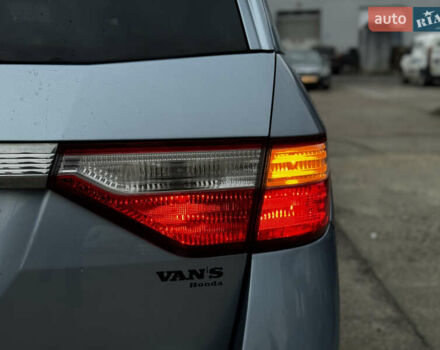 Синій Хонда Одіссей, об'ємом двигуна 3.47 л та пробігом 392 тис. км за 14999 $, фото 11 на Automoto.ua