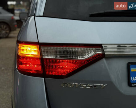 Синій Хонда Одіссей, об'ємом двигуна 3.47 л та пробігом 392 тис. км за 14999 $, фото 10 на Automoto.ua