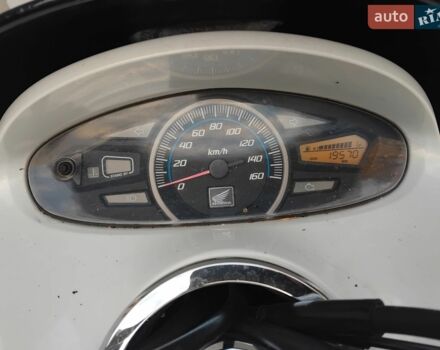 Білий Хонда PCX 125, об'ємом двигуна 0.13 л та пробігом 19 тис. км за 1900 $, фото 11 на Automoto.ua