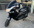 Черный Хонда PCX 125, объемом двигателя 0.13 л и пробегом 20 тыс. км за 2000 $, фото 1 на Automoto.ua