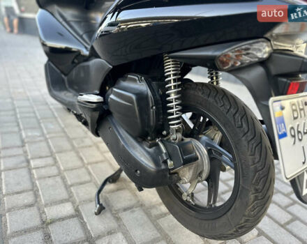 Черный Хонда PCX 125, объемом двигателя 0.13 л и пробегом 20 тыс. км за 2000 $, фото 8 на Automoto.ua