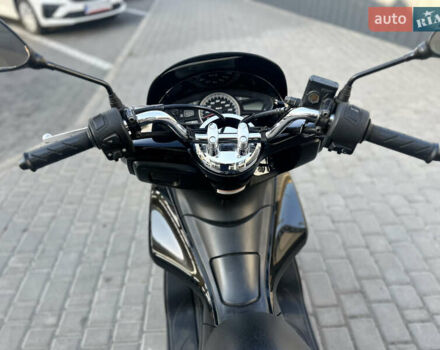 Черный Хонда PCX 125, объемом двигателя 0.13 л и пробегом 20 тыс. км за 2000 $, фото 12 на Automoto.ua