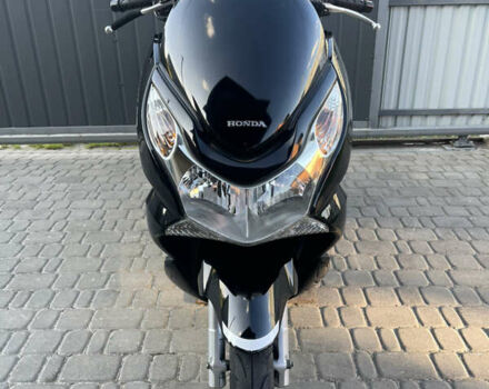 Чорний Хонда PCX 125, об'ємом двигуна 0.13 л та пробігом 39 тис. км за 1899 $, фото 1 на Automoto.ua