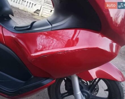 Красный Хонда PCX 125, объемом двигателя 0.13 л и пробегом 13 тыс. км за 1200 $, фото 8 на Automoto.ua