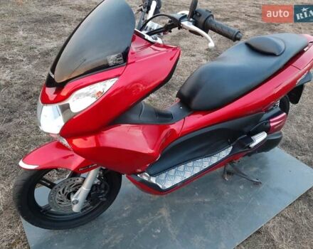 Хонда PCX 125, объемом двигателя 0 л и пробегом 22 тыс. км за 1999 $, фото 6 на Automoto.ua