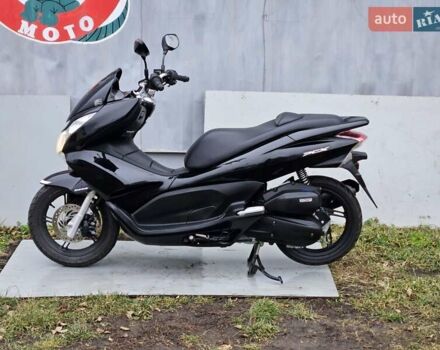 Хонда PCX 125, объемом двигателя 0.13 л и пробегом 13 тыс. км за 2199 $, фото 8 на Automoto.ua
