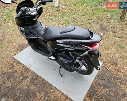Хонда PCX 125, объемом двигателя 0.13 л и пробегом 13 тыс. км за 2290 $, фото 14 на Automoto.ua