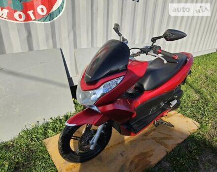 Хонда PCX 125, об'ємом двигуна 0.13 л та пробігом 31 тис. км за 2000 $, фото 9 на Automoto.ua