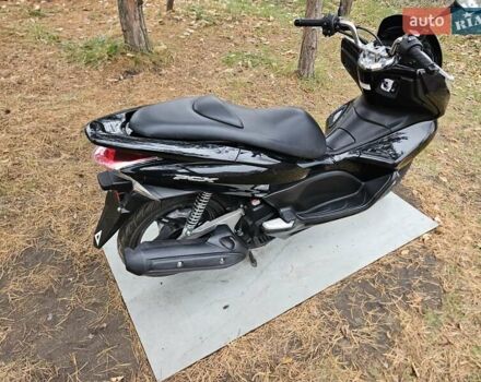 Хонда PCX 125, объемом двигателя 0.13 л и пробегом 13 тыс. км за 2290 $, фото 15 на Automoto.ua
