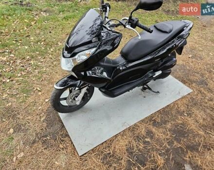 Хонда PCX 125, объемом двигателя 0.13 л и пробегом 13 тыс. км за 2290 $, фото 13 на Automoto.ua