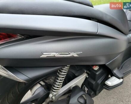 Хонда PCX 125, объемом двигателя 0.13 л и пробегом 24 тыс. км за 2000 $, фото 5 на Automoto.ua