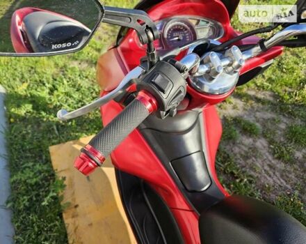 Хонда PCX 125, объемом двигателя 0.13 л и пробегом 31 тыс. км за 1999 $, фото 3 на Automoto.ua