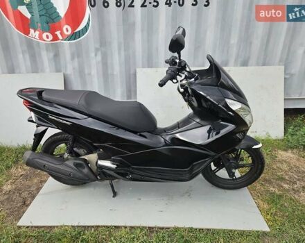 Хонда PCX 125, объемом двигателя 0.13 л и пробегом 17 тыс. км за 2299 $, фото 12 на Automoto.ua