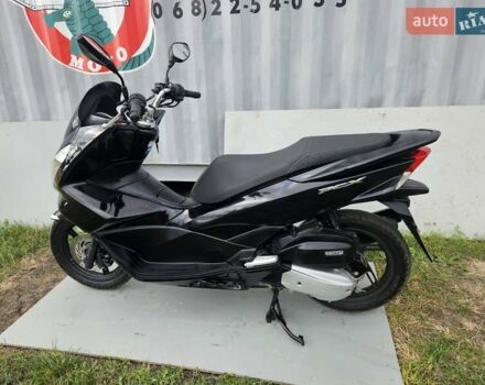 Хонда PCX 125, объемом двигателя 0.13 л и пробегом 17 тыс. км за 2299 $, фото 7 на Automoto.ua