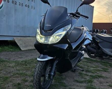 Хонда PCX 125, объемом двигателя 0.13 л и пробегом 14 тыс. км за 2300 $, фото 16 на Automoto.ua