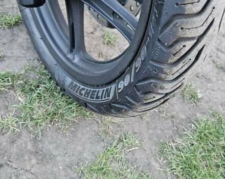 Хонда PCX 125, объемом двигателя 0.13 л и пробегом 14 тыс. км за 2300 $, фото 2 на Automoto.ua