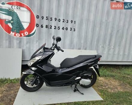 Хонда PCX 125, объемом двигателя 0.13 л и пробегом 17 тыс. км за 2299 $, фото 1 на Automoto.ua