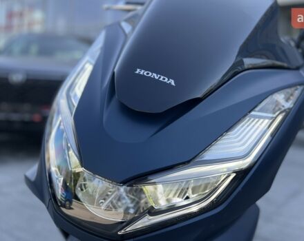 купити нове авто Хонда PCX 125 2024 року від офіційного дилера Дніпромотор Хонда фото