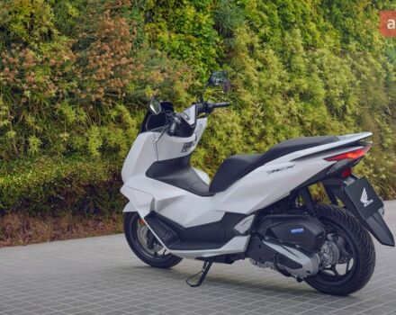 Хонда PCX 125, объемом двигателя 0.13 л и пробегом 0 тыс. км за 3664 $, фото 8 на Automoto.ua