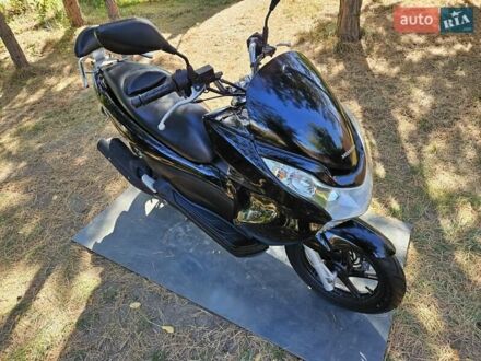 Хонда PCX 125, объемом двигателя 0 л и пробегом 20 тыс. км за 2100 $, фото 1 на Automoto.ua