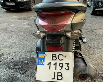 Серый Хонда PCX 125, объемом двигателя 0.13 л и пробегом 31 тыс. км за 1200 $, фото 15 на Automoto.ua