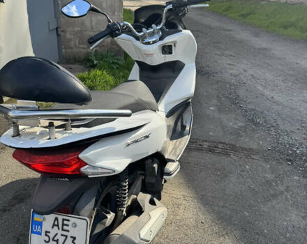 Синий Хонда PCX 125, объемом двигателя 0.12 л и пробегом 30 тыс. км за 2000 $, фото 3 на Automoto.ua