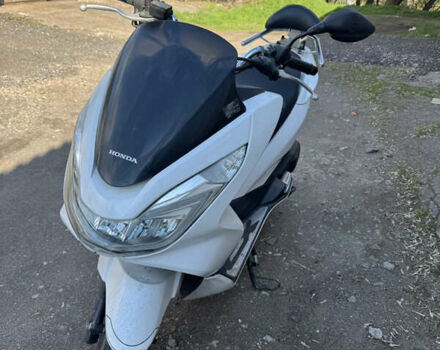 Синий Хонда PCX 125, объемом двигателя 0.12 л и пробегом 30 тыс. км за 2000 $, фото 2 на Automoto.ua