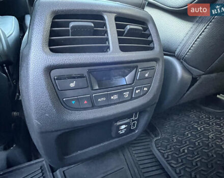 Белый Хонда Пасспорт, объемом двигателя 3.47 л и пробегом 14 тыс. км за 25499 $, фото 38 на Automoto.ua