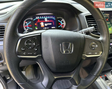 Білий Хонда Пасспорт, об'ємом двигуна 3.47 л та пробігом 82 тис. км за 20499 $, фото 11 на Automoto.ua