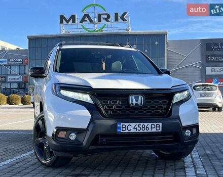 Белый Хонда Пасспорт, объемом двигателя 3.47 л и пробегом 14 тыс. км за 25499 $, фото 8 на Automoto.ua